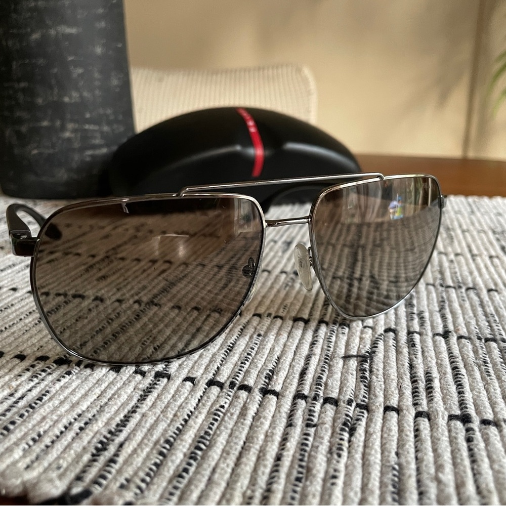 Prada Women's Sunglasses - Black and red